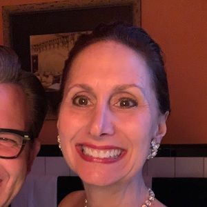 Meet your Posher, Tracy